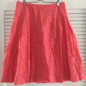 EUC Talbots embroidered, below-the-knee skirt